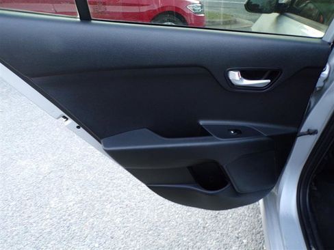 Used 2018 Kia Rio S image 25