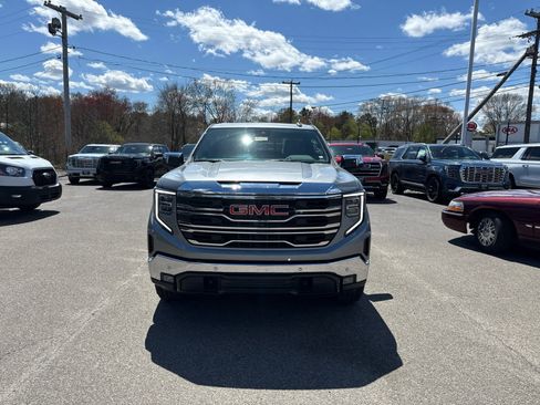 New 2026 GMC Sierra 1500 SLT AWD/4WD image 8