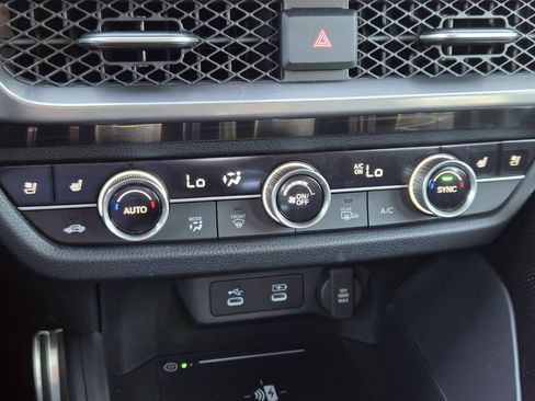 Certified 2025 Acura ADX A-Spec image 16