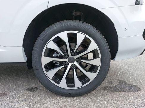 New 2026 Audi Q3 quattro 2.0T AWD/4WD image 37