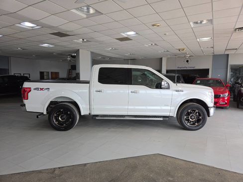 Used 2016 Ford F150 Lariat w/ Equipment Group 502A Luxury image 8