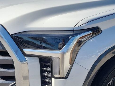 Used 2023 Toyota Tundra Limited image 16