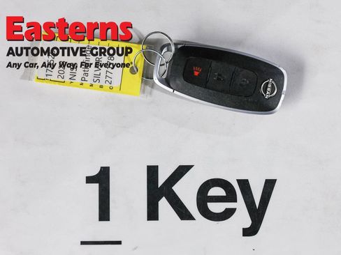 Used 2023 Nissan Pathfinder S AWD/4WD image 25