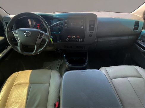 Used 2016 Nissan NV 3500 SL RWD image 8