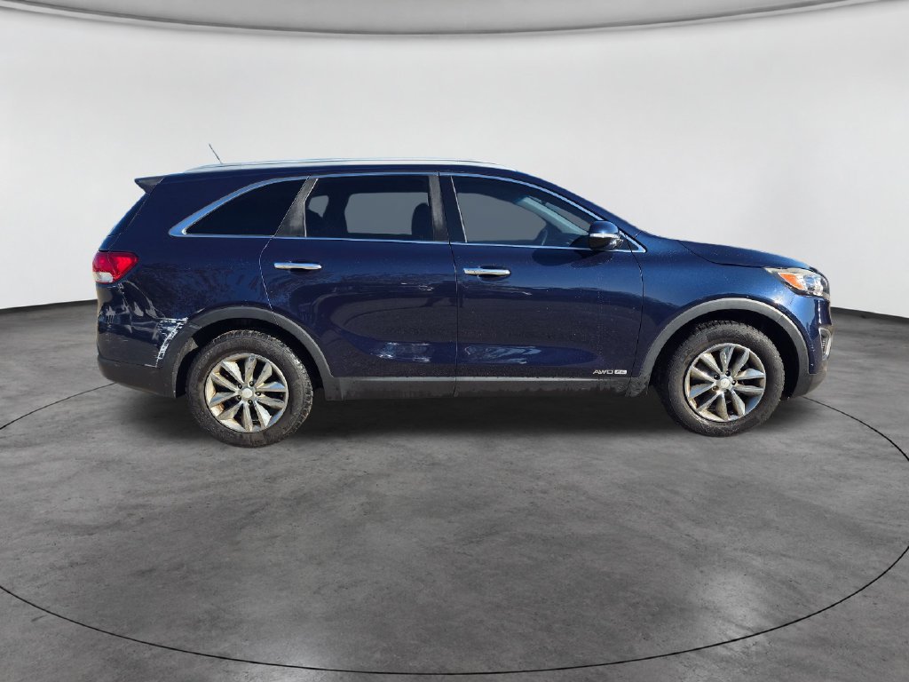 Used 2016 Kia Sorento LX AWD/4WD image 8