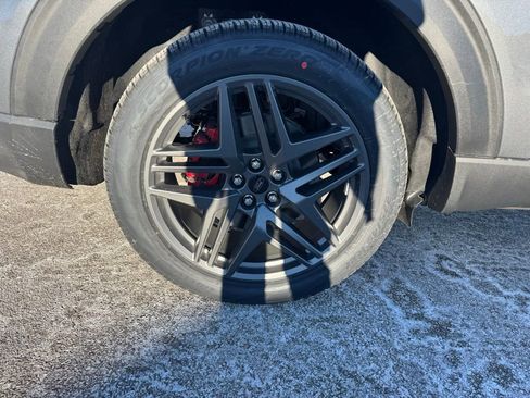 New 2026 Ford Explorer ST-Line w/ ST-Line Street Pack image 3