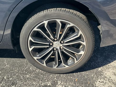 Used 2016 Toyota Corolla S image 5