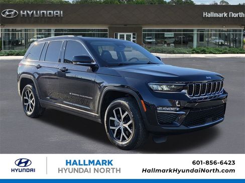 Used 2023 Jeep Grand Cherokee Limited image 1