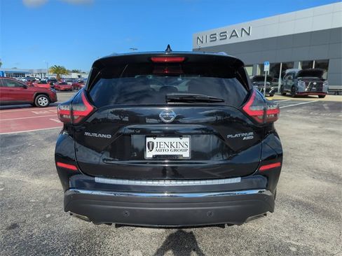 Certified 2019 Nissan Murano Platinum w/ Cargo Package image 5
