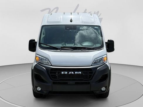 Used 2025 RAM ProMaster 3500 w/ Convenience Group FWD image 2