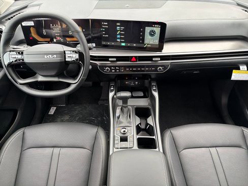 New 2026 Kia Sorento S image 13