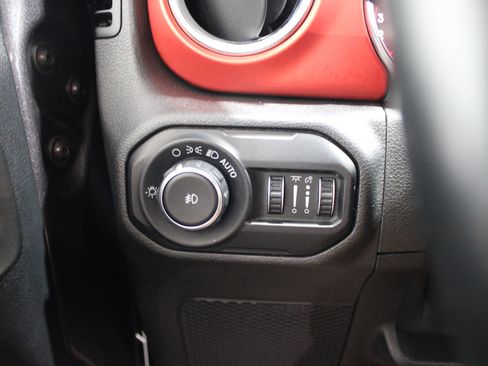 Used 2020 Jeep Wrangler Unlimited Rubicon AWD/4WD image 41