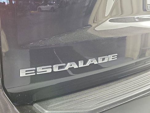 Used 2025 Cadillac Escalade V w/ LPO, Floor Liner Package image 6