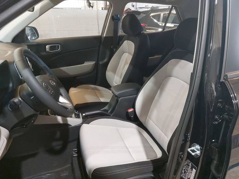 New 2026 Hyundai Venue SEL FWD image 16