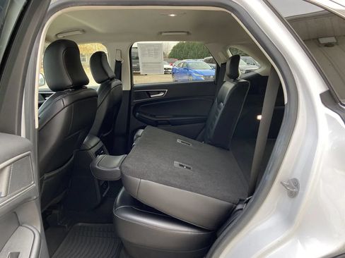 Used 2022 Ford Edge SEL AWD/4WD image 23