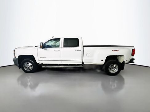 Used 2015 Chevrolet Silverado 3500 LTZ w/ Duramax Plus Package AWD/4WD image 4