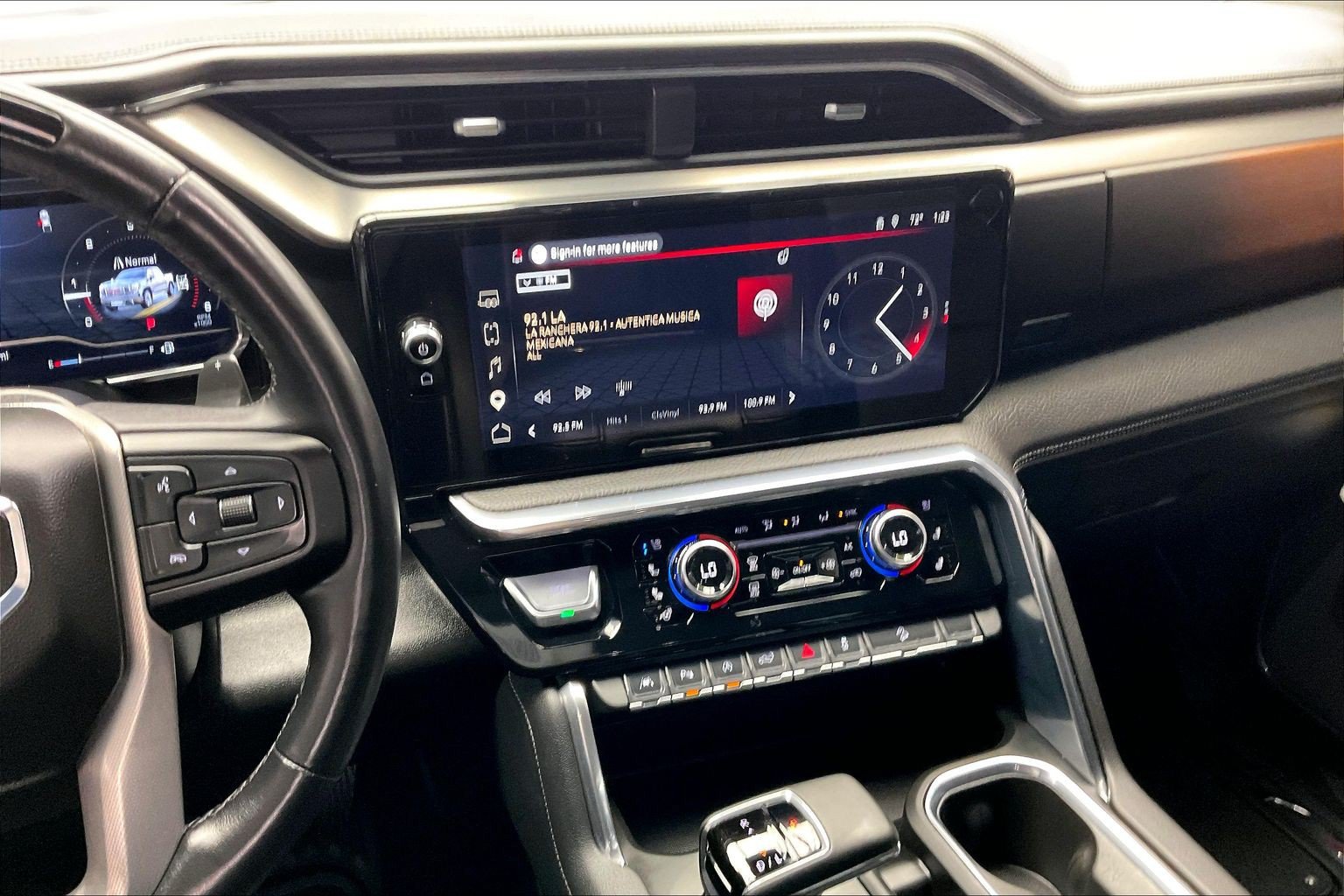 Used 2025 GMC Sierra 1500 Denali AWD/4WD image 5