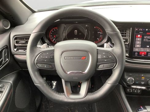 Used 2025 Dodge Durango GT AWD/4WD image 15