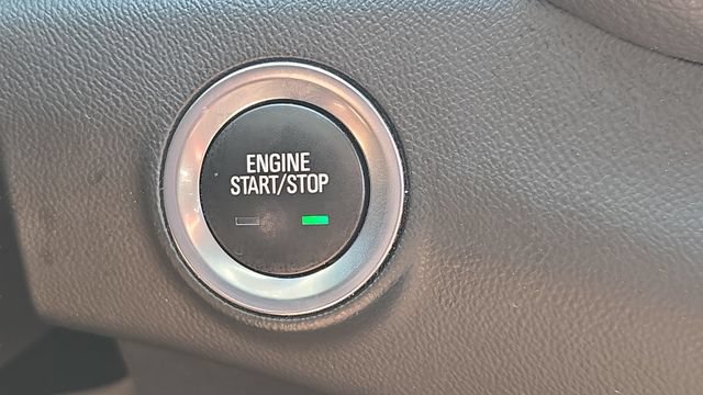 Used 2023 GMC Terrain SLT AWD/4WD image 24