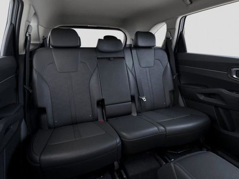 Used 2025 Kia Sorento S AWD/4WD image 16