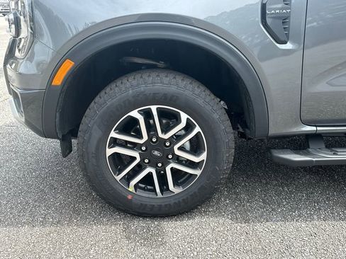 New 2026 Ford Ranger Lariat w/ FX4 Off-Road Package image 11