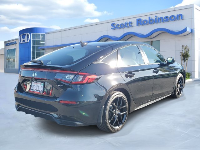 Used 2023 Honda Civic Sport image 4