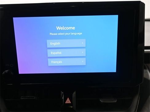 Used 2023 Toyota Corolla Cross LE image 6