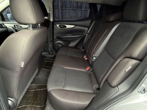 Used 2021 Nissan Rogue Sport S FWD image 26
