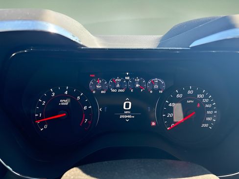 Used 2023 Chevrolet Camaro SS RWD image 7