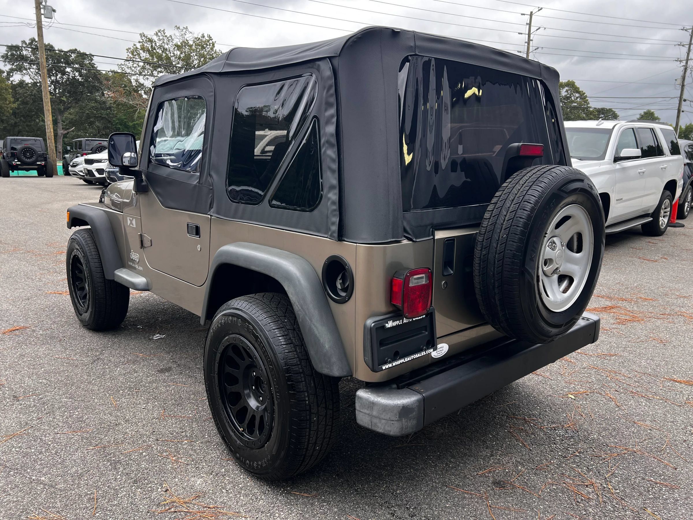 Used 2004 Jeep Wrangler X w/ Convenience Group AWD/4WD image 8