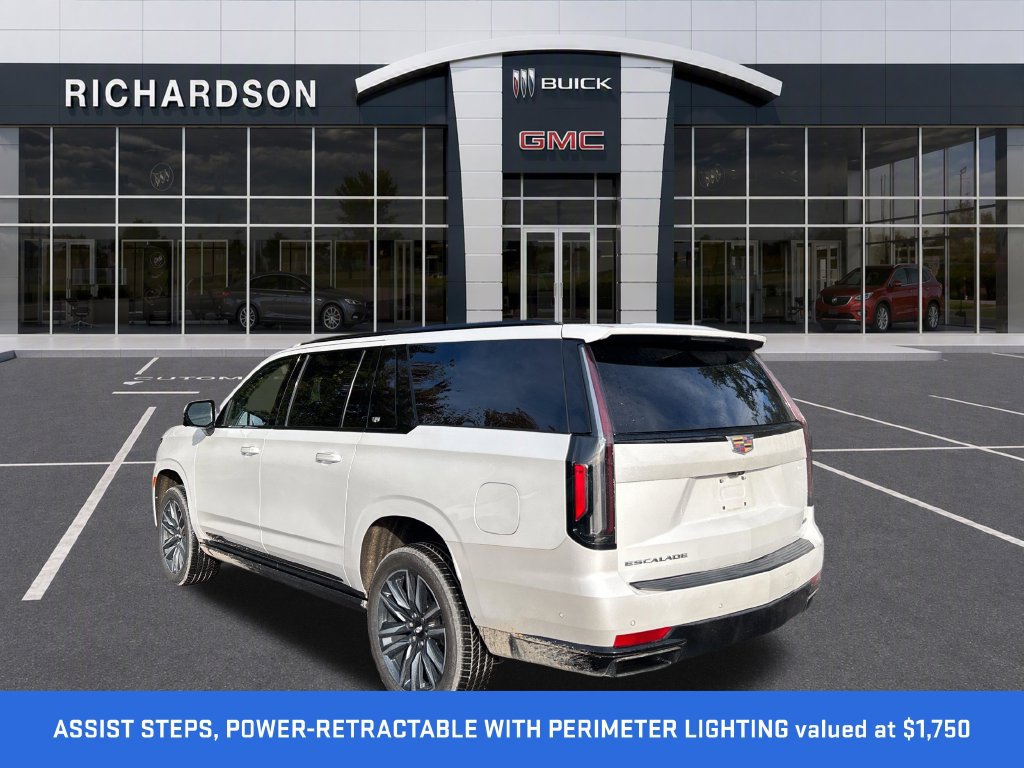 Used 2024 Cadillac Escalade ESV Sport Platinum w/ LPO, ONYX Package AWD/4WD image 3