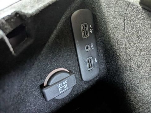 Used 2018 Dodge Challenger SXT RWD image 24