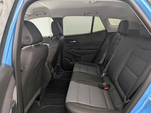 New 2026 Chevrolet Trax LT image 14