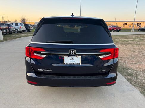Certified 2024 Honda Odyssey Elite image 7