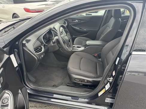 Used 2023 Chevrolet Malibu LT image 7