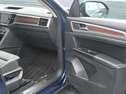 Used 2019 Volkswagen Atlas SEL Premium AWD/4WD image 12