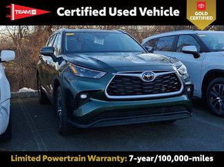 Certified 2024 Toyota Highlander XLE video 1