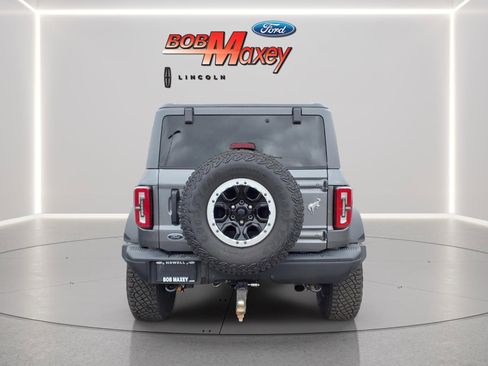 Used 2022 Ford Bronco Badlands AWD/4WD image 6