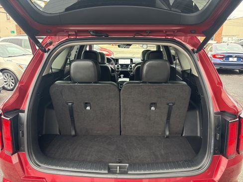 Used 2021 Kia Sorento SX image 17