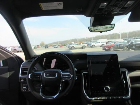 New 2026 GMC Yukon Denali image 16