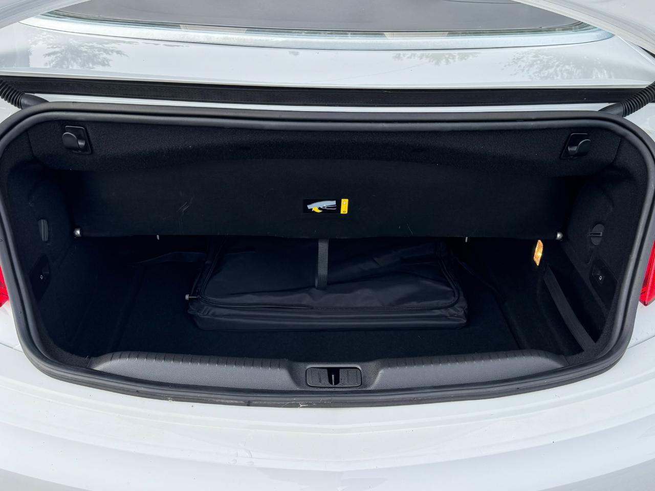 Used 2016 Buick Cascada Premium FWD image 19