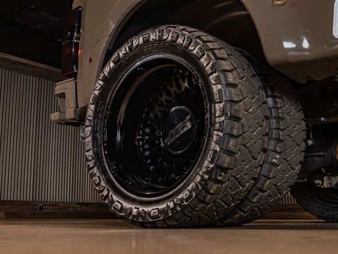 Used 2026 Ford F450 Platinum w/ Platinum Plus Package AWD/4WD image 15