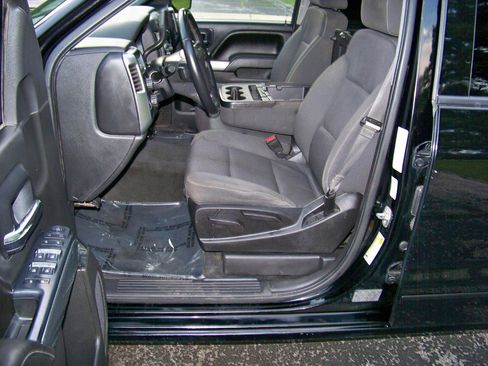 Used 2015 Chevrolet Silverado 1500 LT image 31