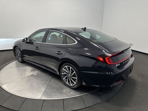 Certified 2023 Hyundai Sonata Limited w/ Cargo Package FWD image 5