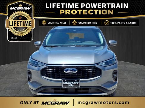Used 2024 Ford Escape SE FWD image 2