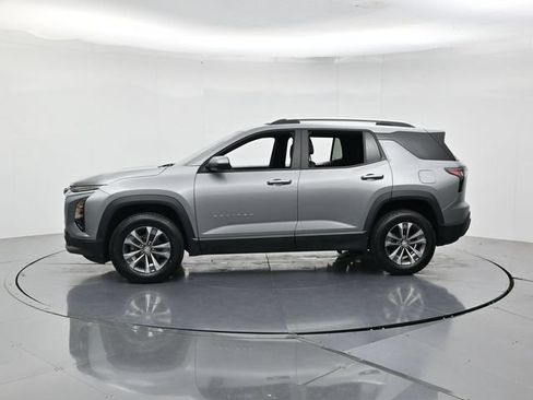 Used 2025 Chevrolet Equinox LT w/ Convenience Package II FWD image 6