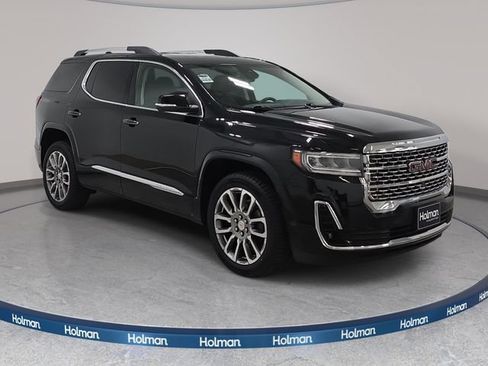 Used 2023 GMC Acadia Denali w/ Denali Technology Package AWD/4WD image 4