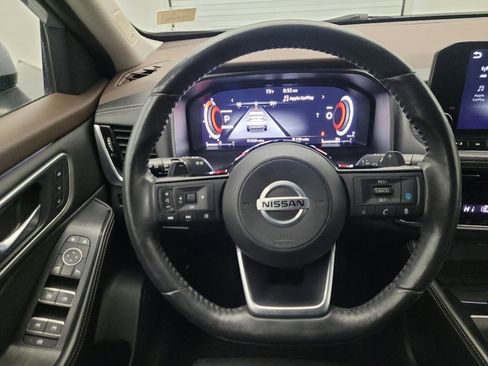 Used 2021 Nissan Rogue Platinum image 22