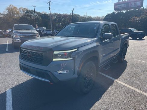 Used 2023 Nissan Frontier Pro-X w/ Pro Convenience Package image 3