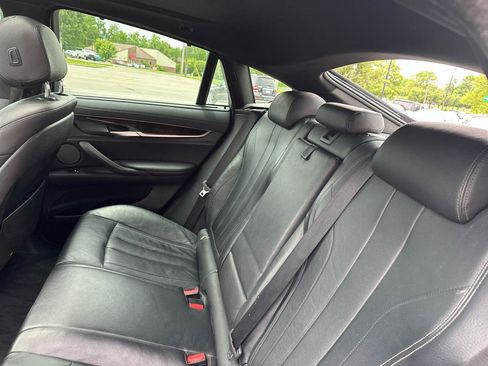 Used 2019 BMW X6 xDrive35i w/ M Sport Package AWD/4WD image 27